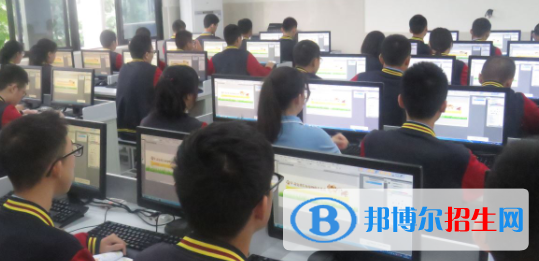 成都2022年計(jì)算機(jī)學(xué)校中專升大?？际裁? width=
