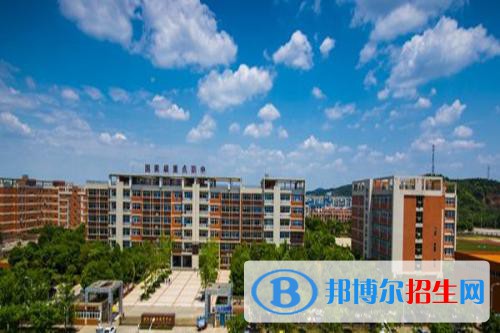 四川省丹棱職業(yè)高級(jí)中學(xué)2022年報(bào)名條件、招生要求、招生對(duì)象