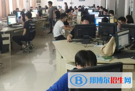 宜賓食品工業(yè)職業(yè)中學(xué)2022年招生簡(jiǎn)章
