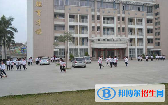 湛江汽車技工學(xué)校2022年報(bào)名條件、招生要求、招生對(duì)象