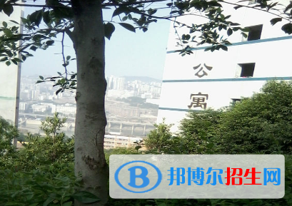 重慶2022年去讀電子商務(wù)學(xué)校學(xué)什么對(duì)以后好一點(diǎn)