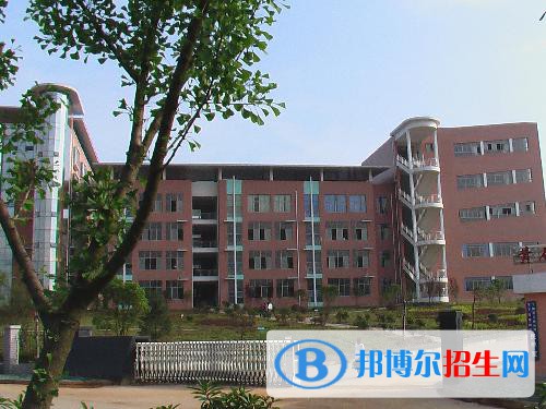 元陽縣民族職業(yè)高級中學2022年有哪些專業(yè)