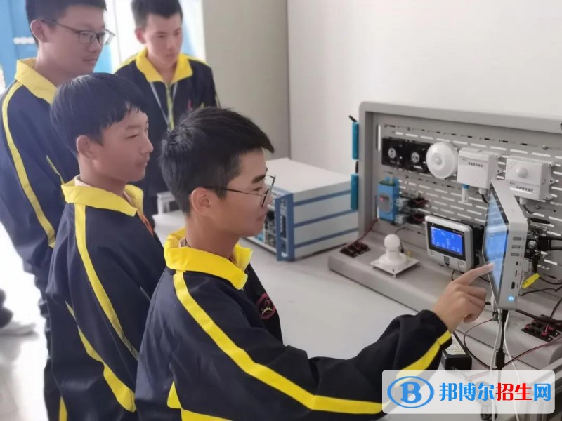 徐州機電技師學(xué)院2022年招生聯(lián)系電話