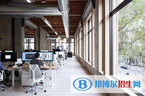 重慶2022年電子商務學校是什么