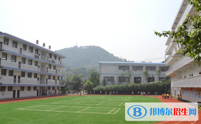 四川省藏文學(xué)校2022年報(bào)名條件、招生要求、招生對(duì)象