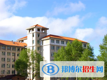 甘肅藝術(shù)學(xué)校2022年學(xué)費(fèi)、收費(fèi)多少