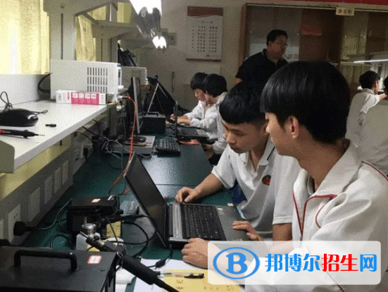 達(dá)縣堡子初級(jí)中學(xué)2022年有哪些專業(yè)