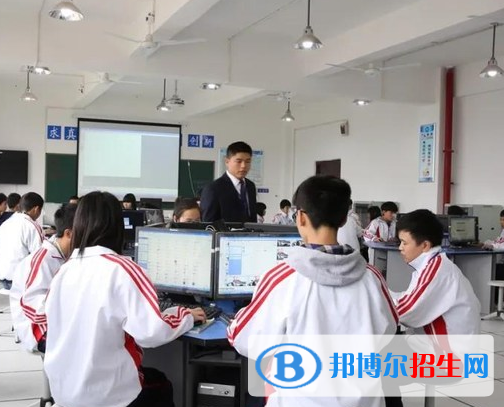 達(dá)縣亭子職業(yè)高級(jí)中學(xué)2022年有哪些專(zhuān)業(yè)