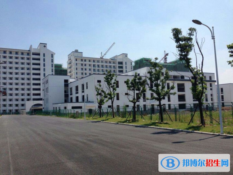 內(nèi)江第三職業(yè)中學(xué)怎么樣、好不好