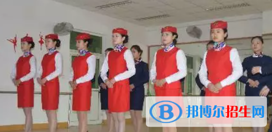 成都翔飛航空職業(yè)技術(shù)學(xué)校2022年學(xué)費(fèi)、收費(fèi)多少