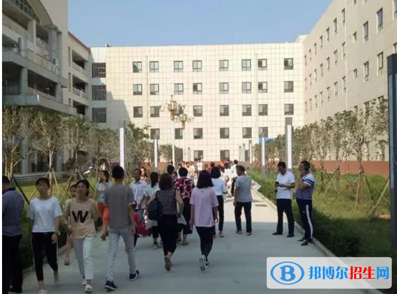 保山市中等專業(yè)學(xué)校2022年報(bào)名條件、招生要求、招生對(duì)象