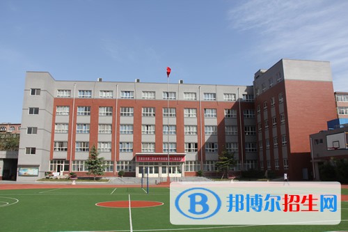保定市體育運(yùn)動(dòng)學(xué)校2022年學(xué)費(fèi)、收費(fèi)多少
