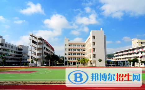 張家口華翔中等職業(yè)學(xué)校2022年報名條件、招生要求、招生對象