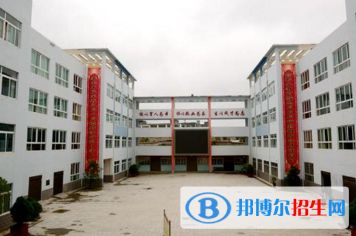 重慶船舶工業(yè)技工學(xué)校2022年報(bào)名條件、招生要求、招生對(duì)象