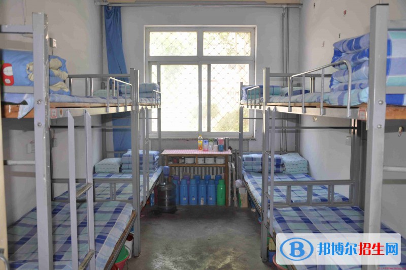 石家莊路翔鐵路中等專業(yè)學校2022年宿舍條件