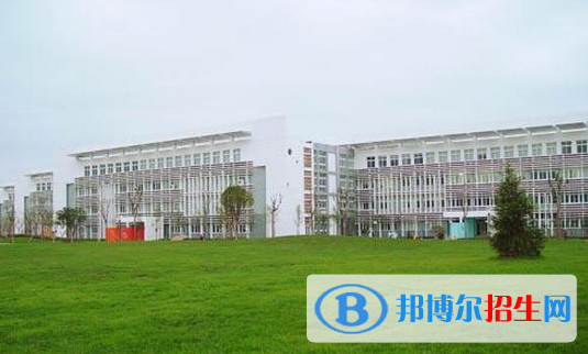 衡水機(jī)電工程學(xué)校2022年報(bào)名條件、招生要求、招生對(duì)象
