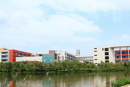 重慶工商職業(yè)學(xué)院怎么樣、好不好