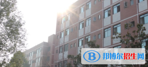 蒲江縣職業(yè)中專(zhuān)學(xué)校2022年宿舍條件