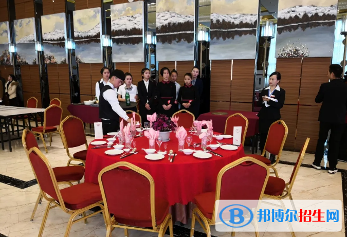 漳縣職業(yè)中等專業(yè)學(xué)校2022年學(xué)費(fèi)，收費(fèi)多少