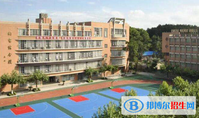 貴州2022年電子商務學校都有什么專業(yè)適合女生