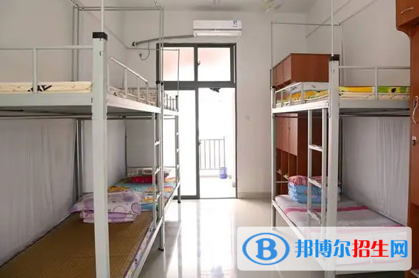 運(yùn)城農(nóng)業(yè)機(jī)電工程學(xué)校2022年宿舍條件