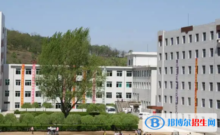 吉林衛(wèi)生學校2022年報名條件、招生要求、招生對象