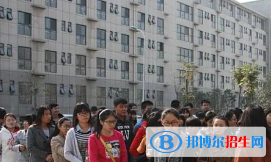 開(kāi)封市科技工業(yè)學(xué)校2022年宿舍條件