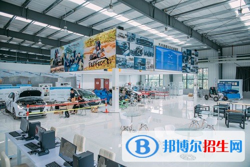成都2022年女生上什么汽修學校好