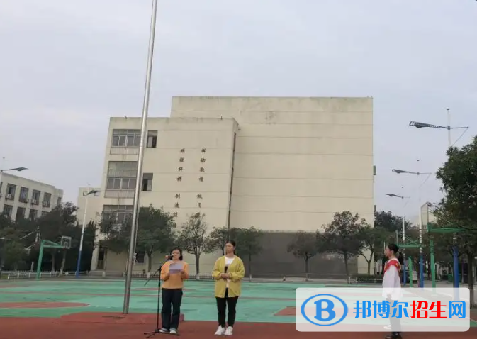 焦作市體育運(yùn)動學(xué)校2022年招生辦聯(lián)系電話