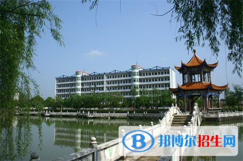 湖南永州工業(yè)貿(mào)易中等專業(yè)學(xué)校2022年招生辦聯(lián)系電話