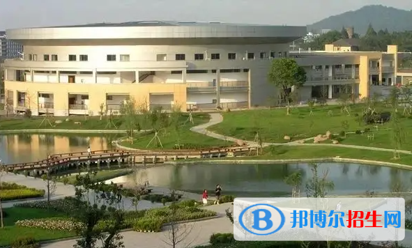 杭州外國(guó)語(yǔ)學(xué)校劍橋高中2022年入學(xué)考試