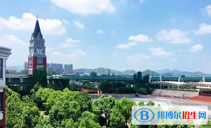 杭州英特外國語學?？孔V嗎