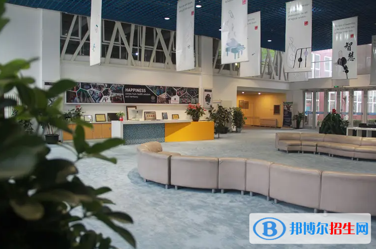 北京力邁國(guó)際學(xué)?？孔V嗎