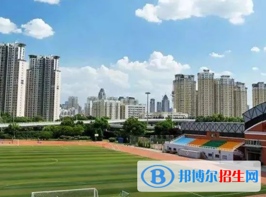 天津南開中學(xué)國際部2022年學(xué)費標(biāo)準(zhǔn)