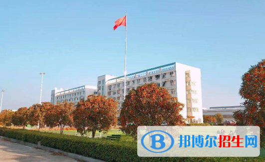 長(zhǎng)沙財(cái)經(jīng)職業(yè)中等專業(yè)學(xué)校2022年招生辦聯(lián)系電話