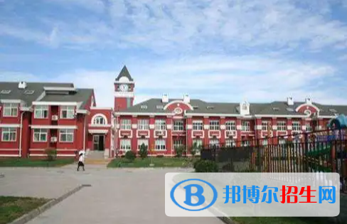 北京BISS國際學(xué)校初中部2022年招生政策