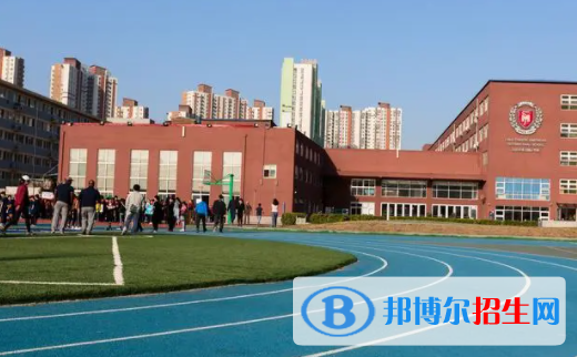 北京實(shí)驗(yàn)外國(guó)語(yǔ)學(xué)校初中部2023年學(xué)費(fèi)標(biāo)準(zhǔn)