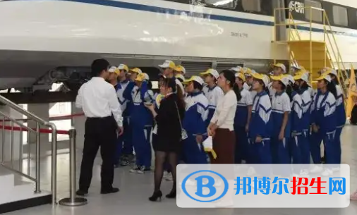 成都2022年鐵路學校的專業(yè)都有哪些
