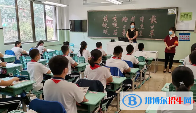 北京新亞中學(xué)國(guó)際部初中2023年招生政策