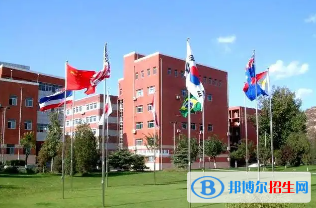 京西國際學(xué)校小學(xué)部2022年報(bào)名時(shí)間