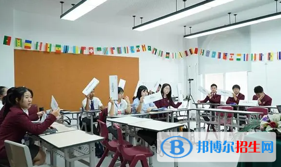 北京愛迪國(guó)際學(xué)校小學(xué)部2023年報(bào)名時(shí)間