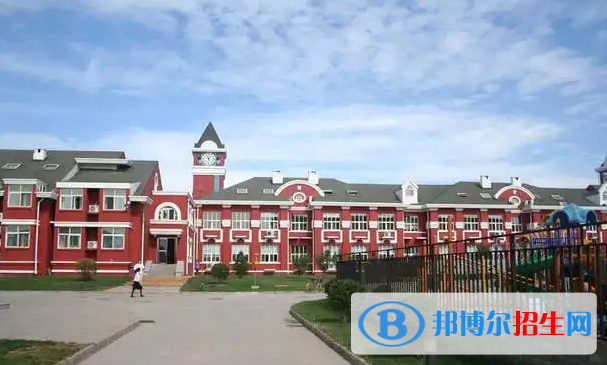 北京愛迪國際學(xué)校小學(xué)部2023年課程體系2