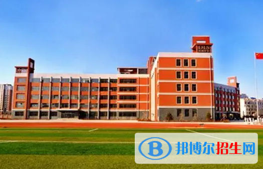 武漢外國語學(xué)?？孔V嗎2