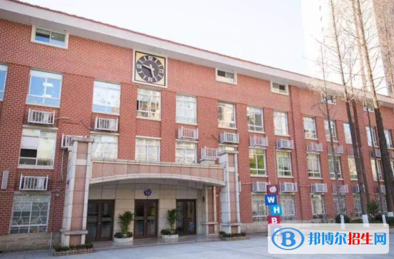 武外英中國際學(xué)?？孔V嗎