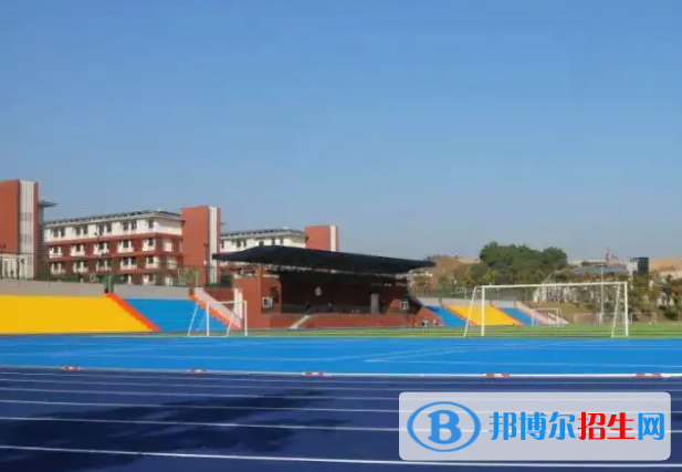 宜昌龍盤湖國際學(xué)校初中部2023年學(xué)費(fèi)標(biāo)準(zhǔn)2