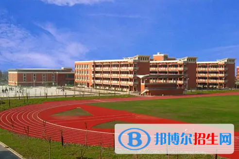 宜昌龍盤湖國際學(xué)校初中部2023年錄取分?jǐn)?shù)線