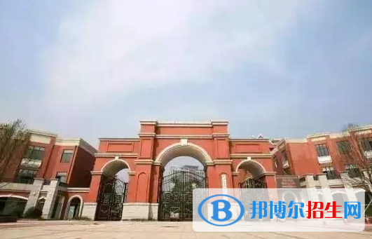武漢海淀外國(guó)語(yǔ)實(shí)驗(yàn)學(xué)校初中部怎么樣2