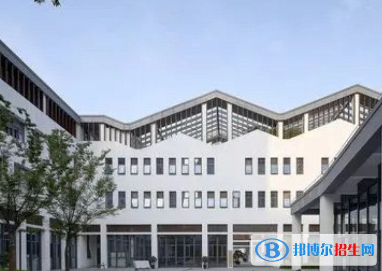 杭州國(guó)泰外語藝術(shù)學(xué)校小學(xué)部怎么樣2