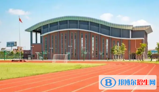 南海外國(guó)語(yǔ)學(xué)校初中部2023年入學(xué)條件2