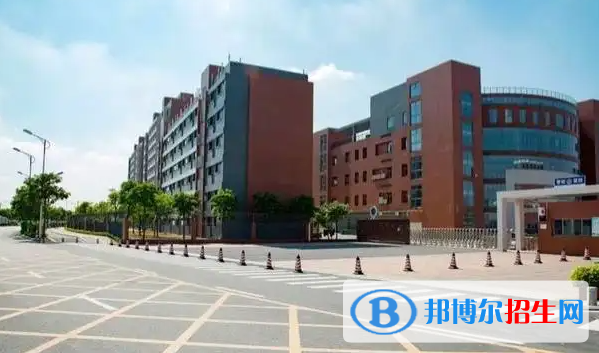 南海外國(guó)語學(xué)校初中部2023年入學(xué)考試2